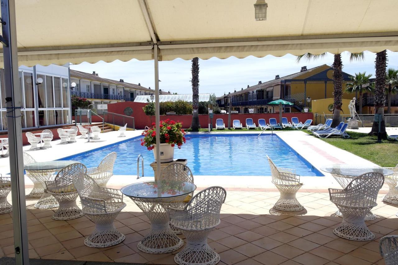 Hotel Jm Jardin De La Reina Guillena エクステリア 写真