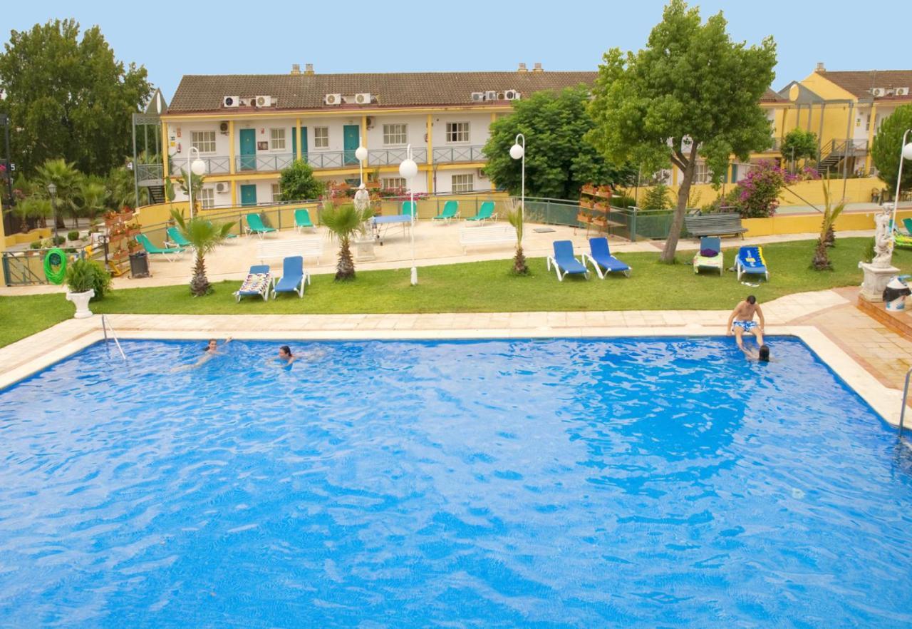 Hotel Jm Jardin De La Reina Guillena エクステリア 写真