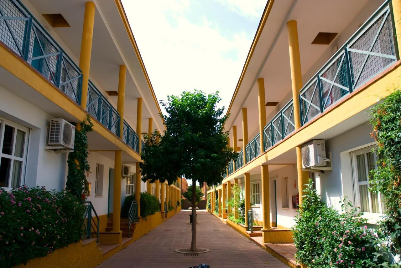 Hotel Jm Jardin De La Reina Guillena エクステリア 写真