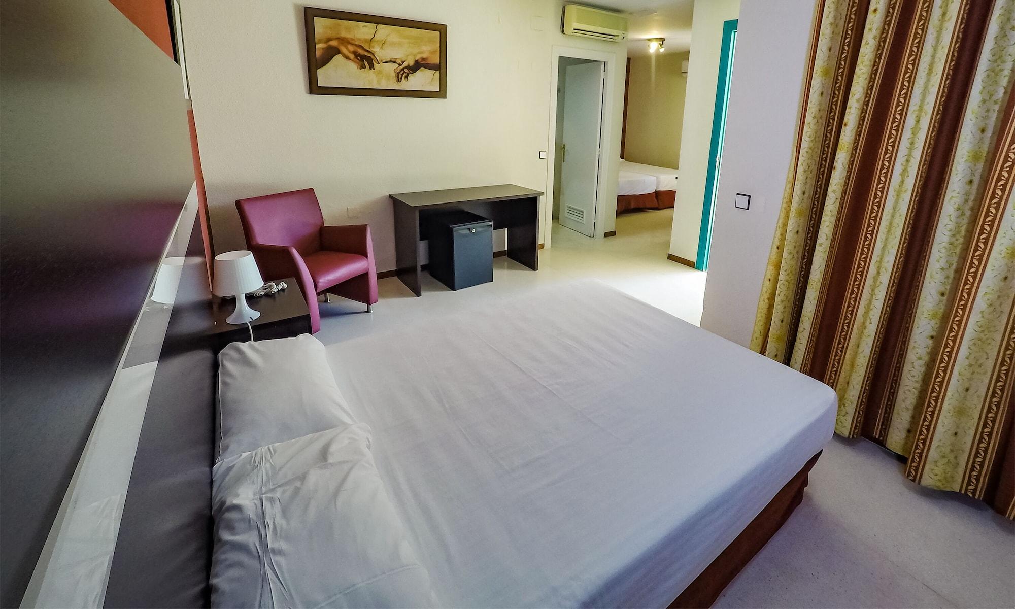 Hotel Jm Jardin De La Reina Guillena エクステリア 写真