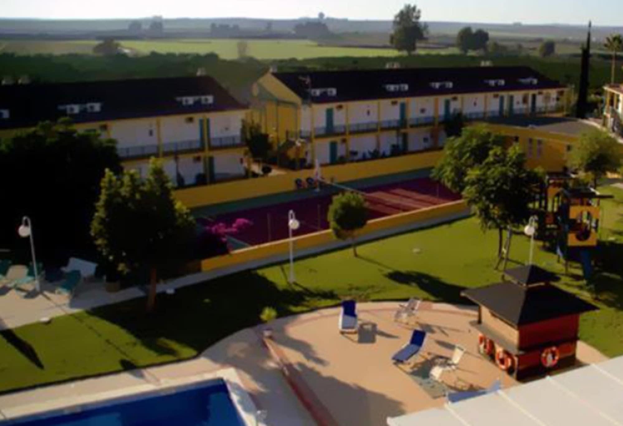 Hotel Jm Jardin De La Reina Guillena エクステリア 写真