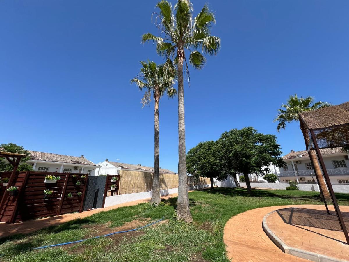 Hotel Jm Jardin De La Reina Guillena エクステリア 写真